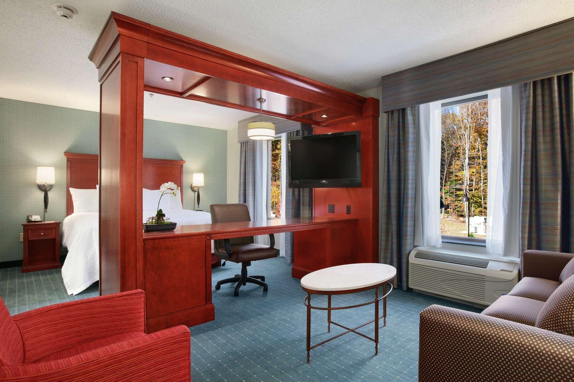 Hampton Inn And Suites Hartford/Farmington Exteriör bild